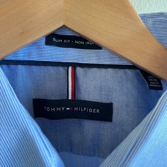 TOMMY HILFIGER SLIM FIT NON IRON STRIPED MENS DRESS SHIRT BUTTON DOWN 16.5 34 35 - Picture 2 of 6
